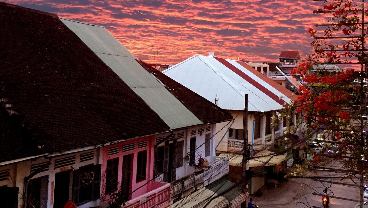 Hotel Bric-A-Brac Battambang Zewnętrze zdjęcie