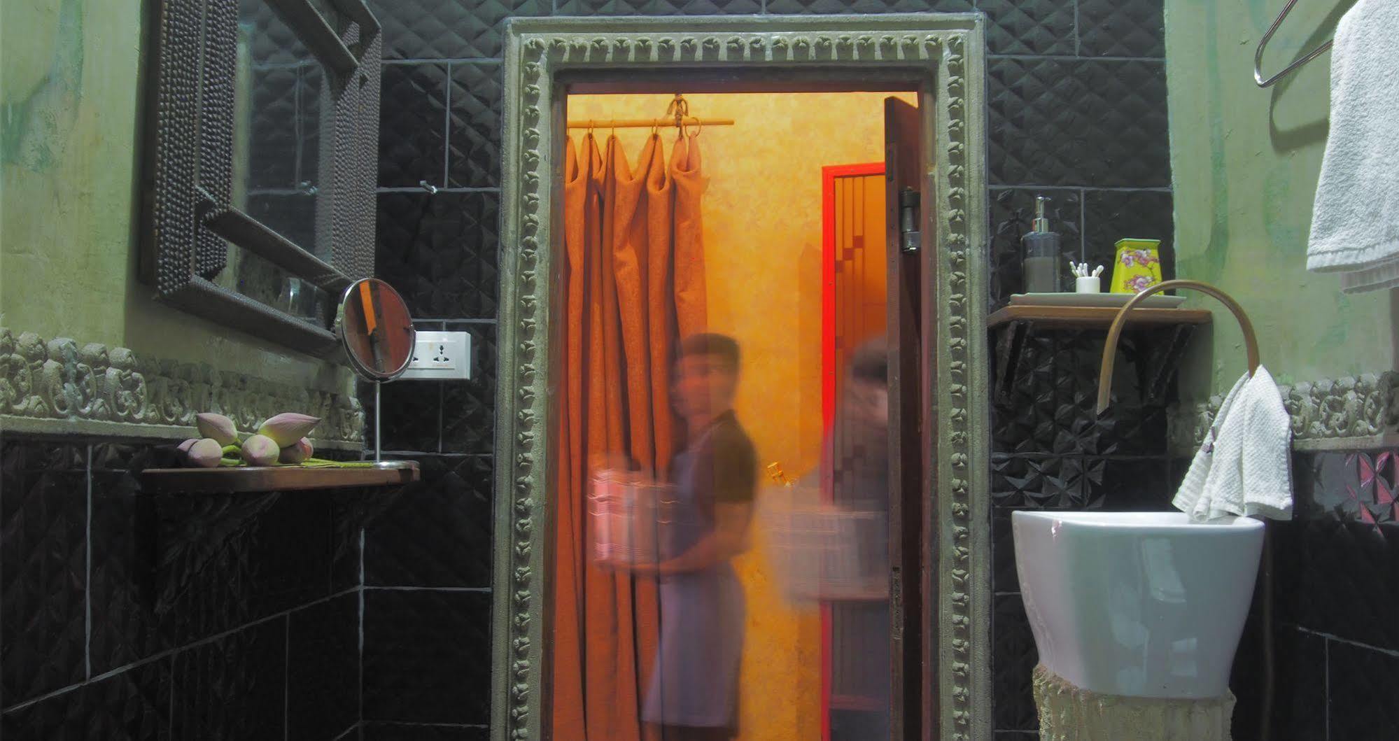 Hotel Bric-A-Brac Battambang Zewnętrze zdjęcie