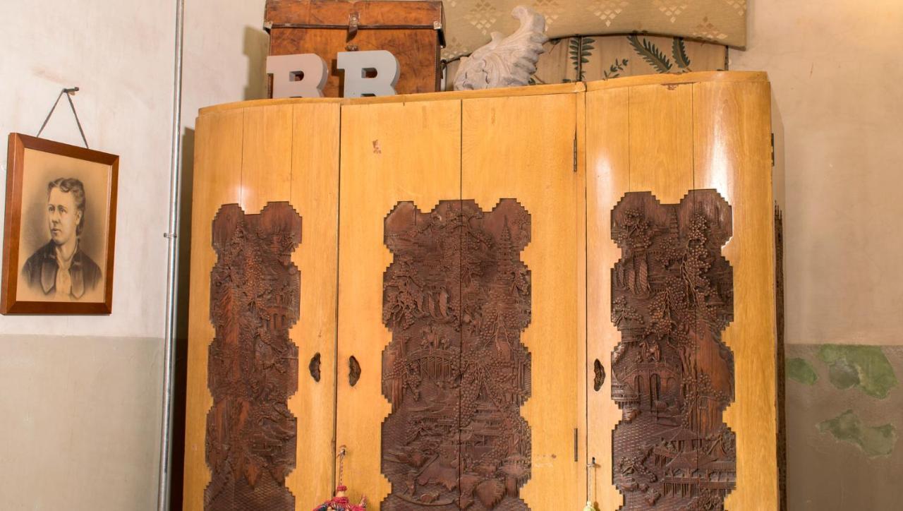 Hotel Bric-A-Brac Battambang Zewnętrze zdjęcie